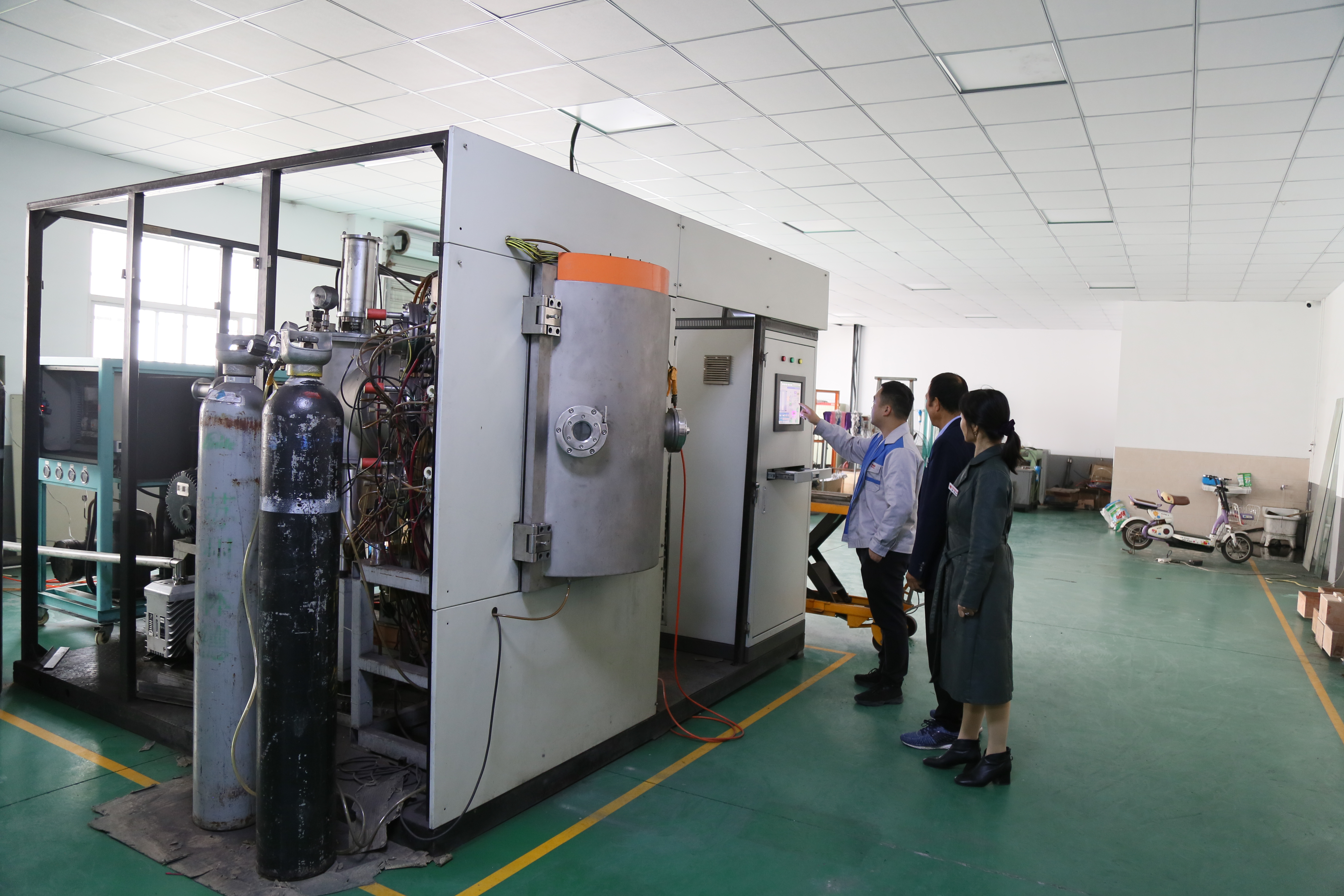 Solid Carbide End Mill for Aluminum 4-20mm with Coating 6mm 8mm 10mm CNC Tools Manufacturer Direct Sale