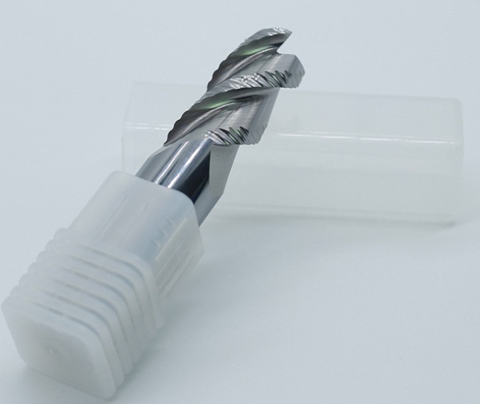 3 / 4 FLUTE SOLID CARBIDE Fresa per sgrossatura COARSE PITCH PROGRESSIVE UNEQUAL INDEX ROUGHING SINGLE END MILLS