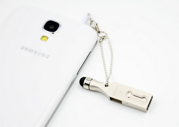 Promotional otg thumbdrive,otg 2GB mobile phone usb 2.0 flash drive silver with keychain