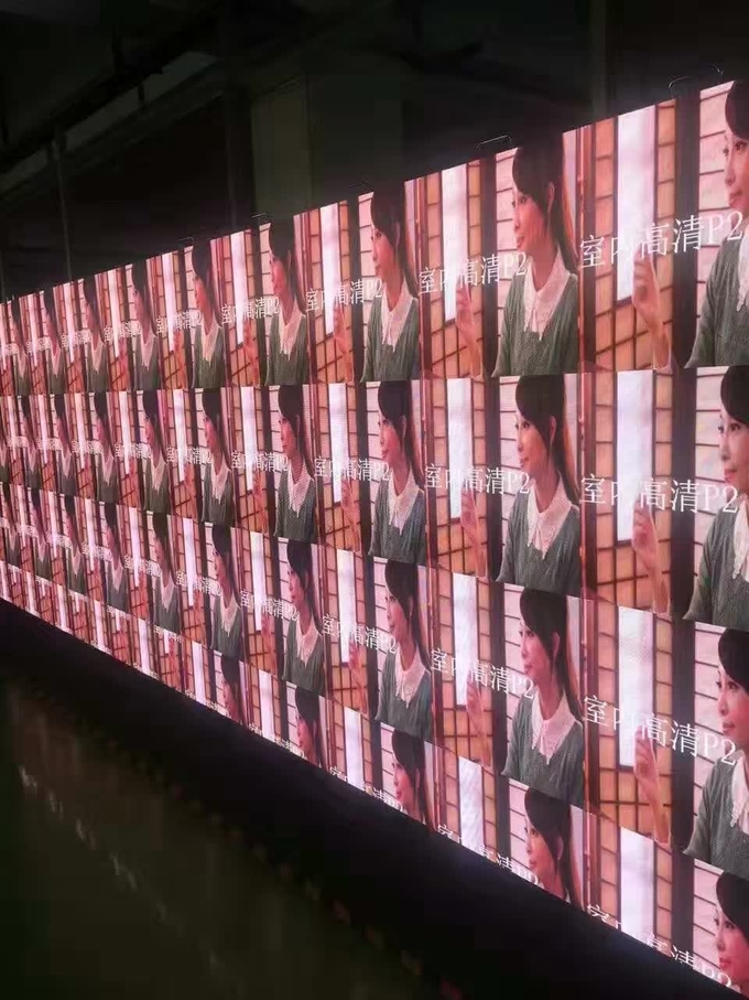 P4 Indoor / Outdoor Advertising Led Display Screen Full Color With 62500sqm Density