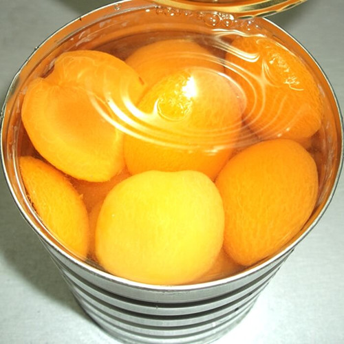 Canned Apricot / Canned peeled apricots halves in light Syrup,China