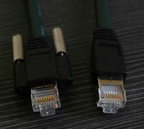 China Cable de Ethernet horizontal del gigabit de GigE CAT6 S/STP 1x de la cerradura negra o de encargo del tornillo 3M proveedor 