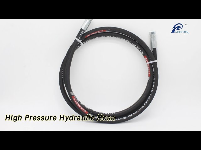 Rubber High Pressure Hydraulic Hose Wrapped Surface Black SAE / DIN