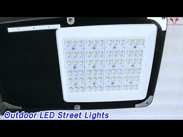 Smart Sensor Outdoor LED Street Lights 140lm/w IP66 Long Lifetime