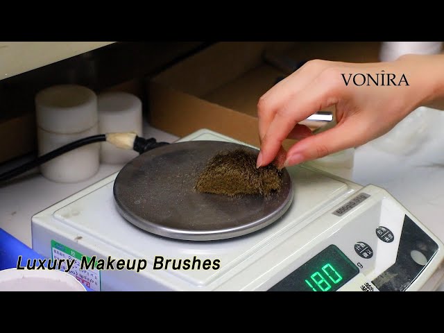 Powder Luxury Makeup Brushes Soft Normal Size Handmade Customized