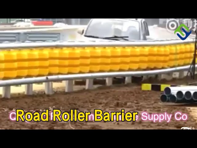 Guardrail Road Roller Barrier Yellow EVA Anti Crash For Highway Safety