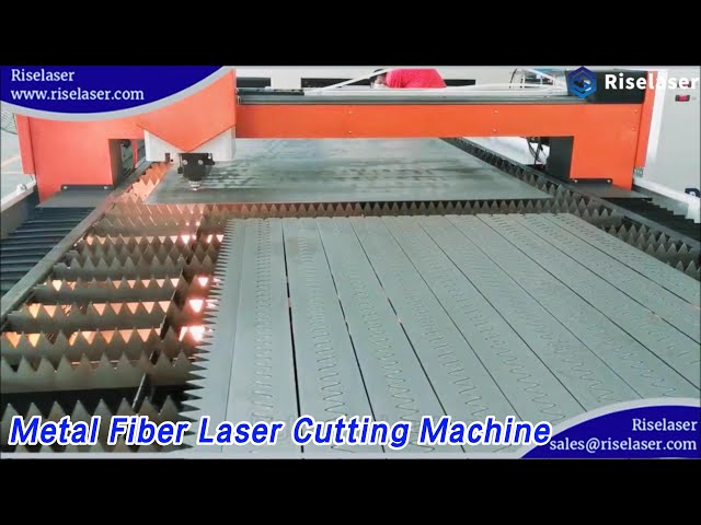 CNC Metal Fiber Laser Cutting Machine 120m/ Min High Load Automatic