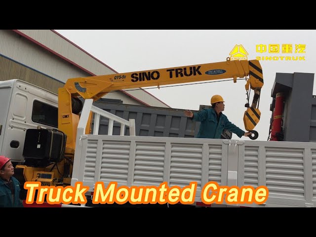 Mobile Truck Mounted Crane 5 Tons LHD 4 X 2 ZZ1127G4215C1 For Lifting