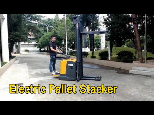 High Racks Electric Pallet Stacker AC Motor 2T Load 6500mm Height