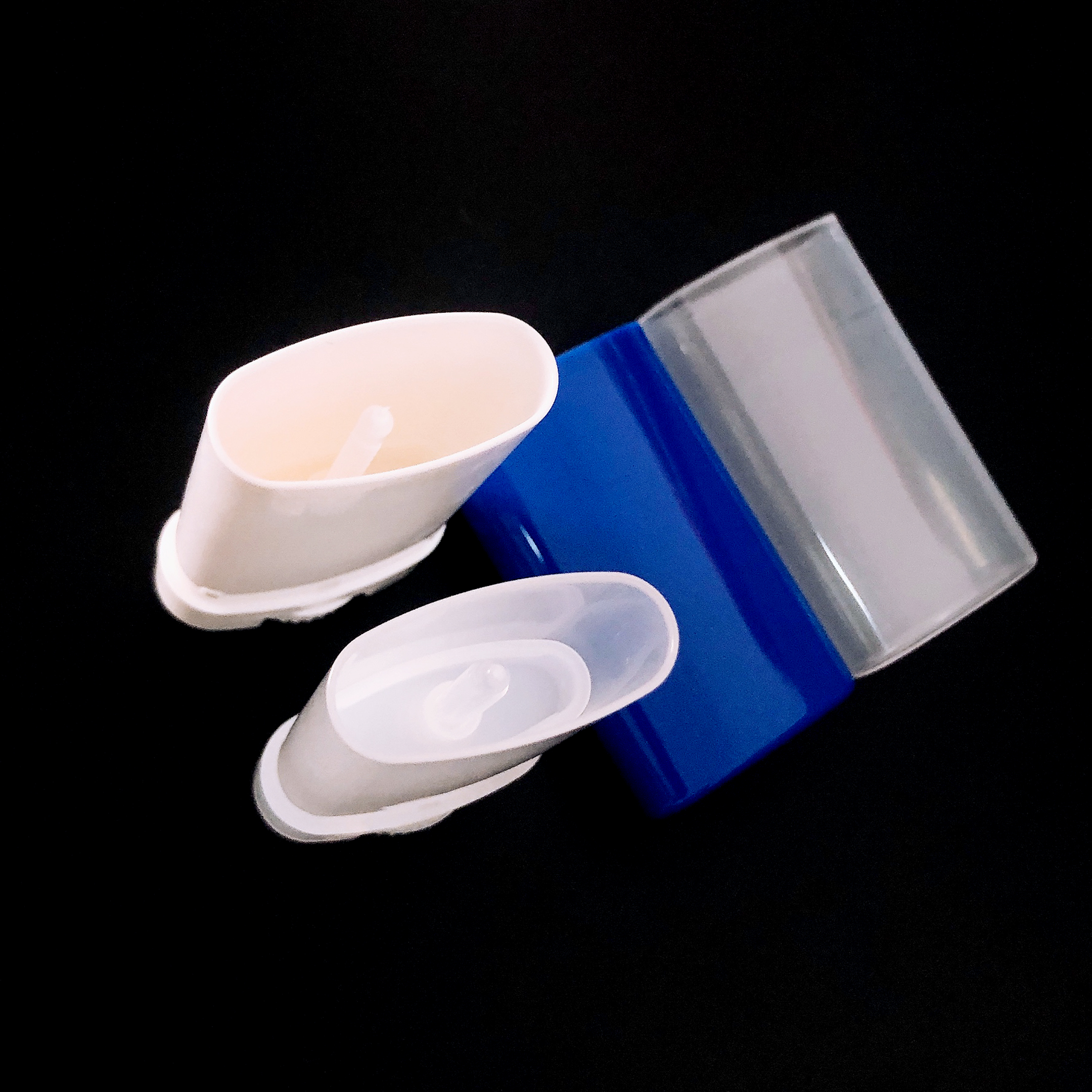 tubes portatifs de rouge à lèvres de maquillage du bâton de pommade pour les lèvres 5g de rouge à lèvres du conteneur 4.5g de tube carré plat vide de baume à lèvres en stock